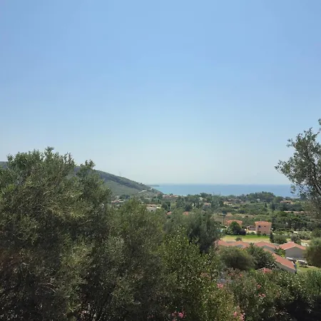 Villa Aliona *