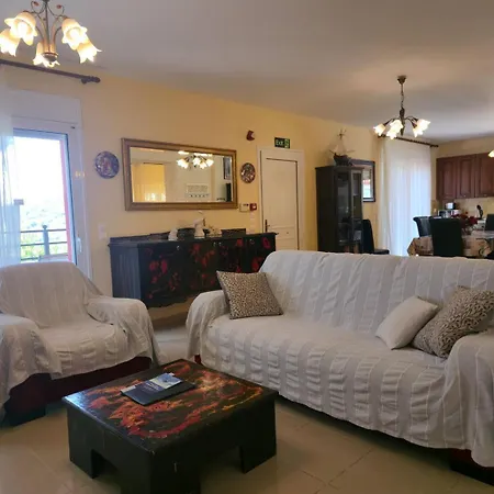 Villa Aliona