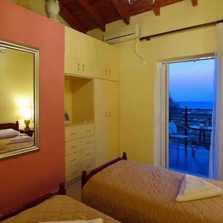Villa Aliona